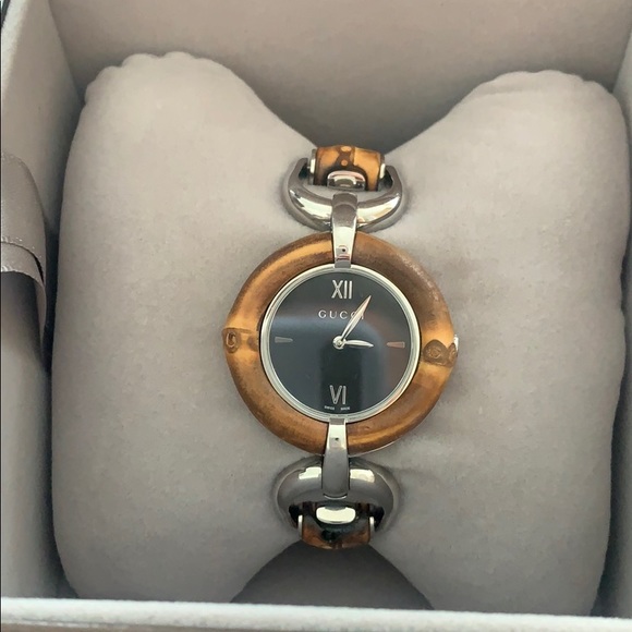 Gucci Accessories - Gucci Watch